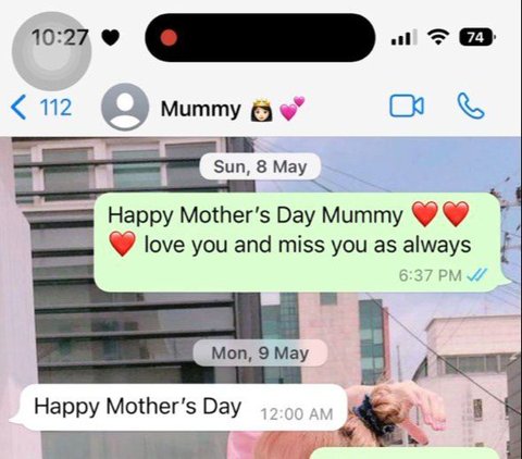 This Girl Routinely Confides in her Deceased Mother on Whatsapp, Shocked to Suddenly Receive a Reply: 'Don't Feel Sad'