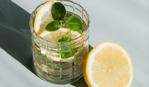 3. Lemon and Water