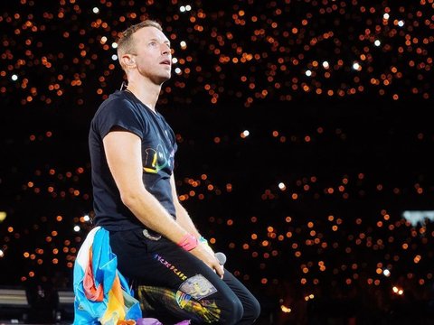 Malik & D'Essentials' Reaction Watched by Chris Martin at Coldplay Concert: `So Far, This is the Furthest`