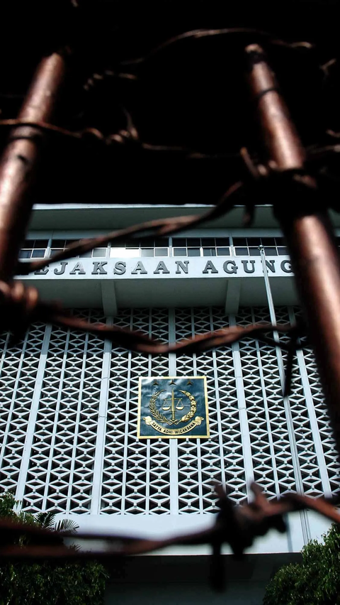 Uang dari Achsanul Qosasi Dikembalikan, Kejagung Kini Bidik Aliran Dana Korupsi BTS Rp70 M ke DPR