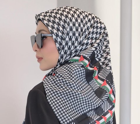 Dramatic Outfit by Richa Iskak with a Palestinian-style Keffiyeh Hijab