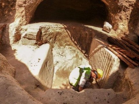 Ancient City Found Underground, Resembling a Palace and Has a Workshop