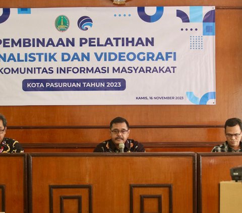 Diskominfotik Kota Pasuruan Gelar Pembinaan Pelatihan Jurnalistik dan Videografi