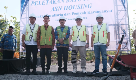 <br>Calon Wakil Presiden Koalisi Indonesia Maju itu mengucapkan terima kasih kepada PT Taspen yang telah membangunkan rumah bagi ASN. 