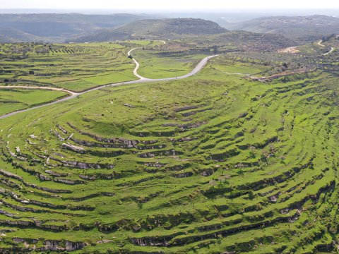 Israeli Historian Excavates Thousands-Year-Old Archaeological Site in the West Bank, Believed to be the Tomb of a Prophet