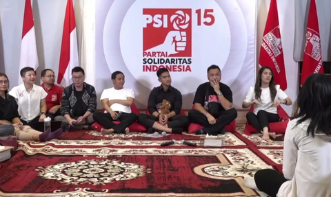 VIDEO: Jawaban Lucu Kaesang Ditanya Kenapa Harus Dua di Depan Kader Muda PSI