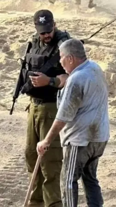 Tentara Israel Pura-Pura Tolong Seorang Kakek Palestina untuk Foto Pencitraan, Lalu Ditembak Mati