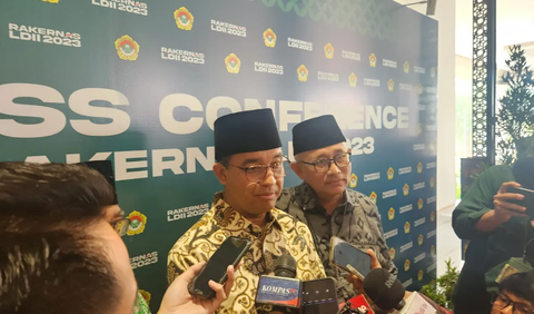 <br>Menurut Anies, aspirasi pribadi jangan menggunakan alat negara.