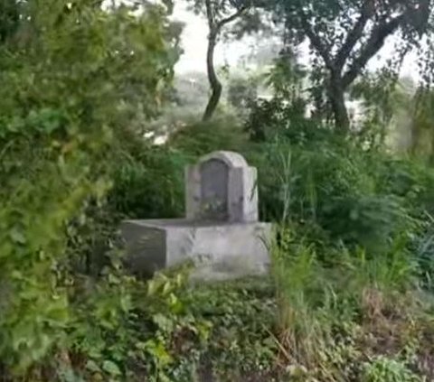 Menguak Misteri Makam Tunggal di Tanjakan Gombel Semarang, Masih Dikasih Sesaji hingga Sekarang