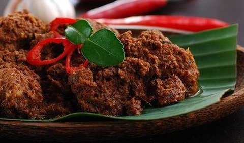 8. Makanan Bersantan: Lemak Tinggi yang Rentan Rusak