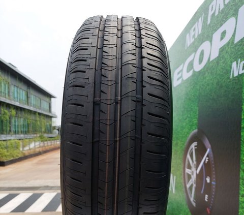 Pengujian ban Ecopia EP300 Enliten dilakukan di area proving ground pabrik Bridgestone di Karawang, Jawa Barat. <br>Pengetesan dilakukan dalam dua bagian.