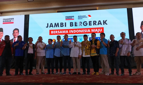 Gibran Janji Lanjutkan Pembangunan Jalan Tol Trans Sumatera