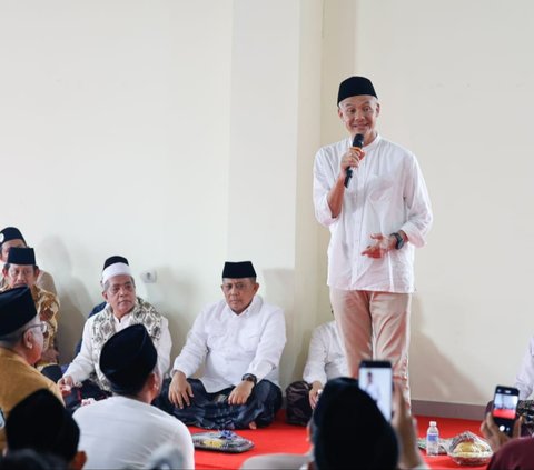 Silaturahmi dengan Ulama se-Jabar, Ganjar Bahas UU Pesantren dan Kesejateraan Guru Agama