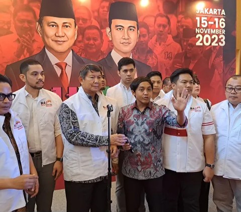 Anggota Dewan Pengarah Tim Kampanye Nasional (TKN) ini pun menyatakan, bahwa Prabowo Subianto bakal memperkuat KPK jika terpilih menjadi presiden RI. Bahkan, Prabowo berjanji akan menambahkan personel di KPK.