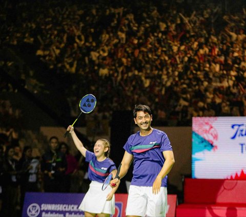 FOTO: Momen Manis Arya Saloka-Ziva Magnolya Sabet Juara Tepok Bulu 2023