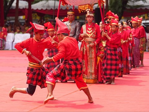 HUT Gowa ke-703, Pj Gubernur Sulsel Puji Kemesraan Bupati dan Wakil Bupati Gowa