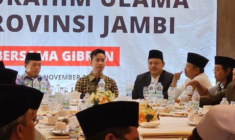 Silaturahmi dengan Ulama di Jambi, Gibran Pamer Program untuk Pesantren dan Santri