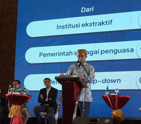 Rocky Gerung Cecar Soal UU ITE, Begini Jawaban Anies Baswedan