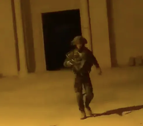 Biadab! Kelakuan Tentara Israel Lempar Granat ke Masjid saat Adzan Berkumandang