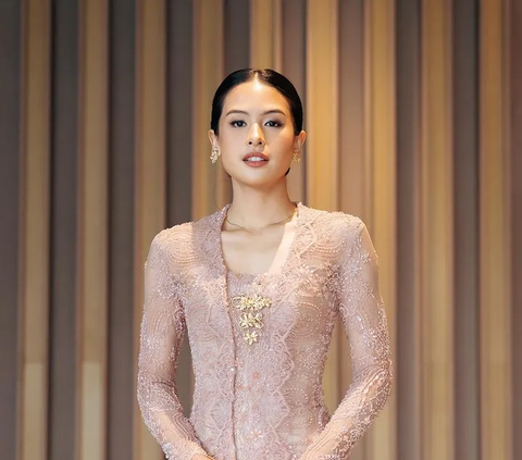 Jadi Bridesmaid, Intip Potret Cantik Maudy Ayunda Tampil dalam Balutan Busana Kebaya