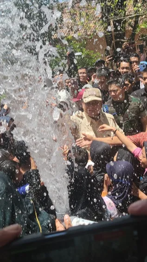 Guyon Prabowo ke Kiai Usai Diberi Sumur Air Minta Bantuan Musala: Rupanya Pintar Cari Titik Ya