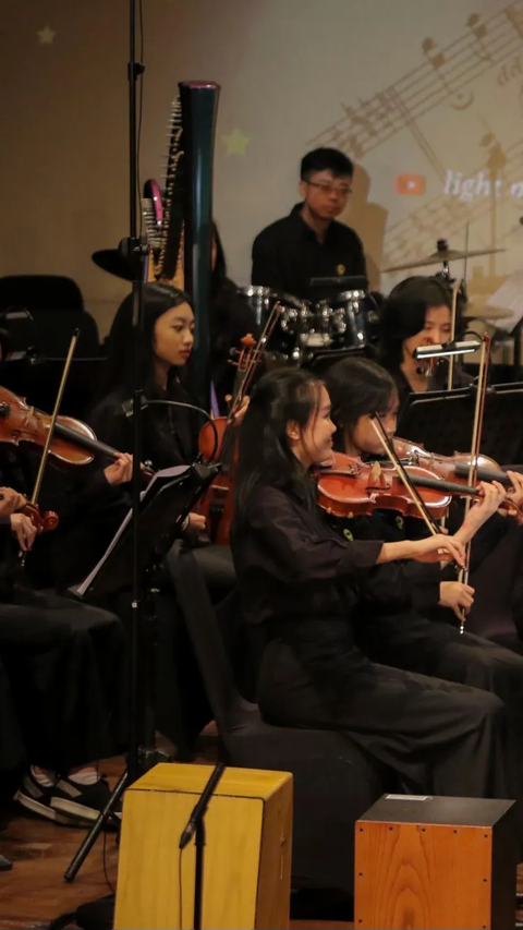 FOTO: Aksi Anak Berkebutuhan Khusus Unjuk Kebolehan di Konser A Night of Light Bersama Addie MS