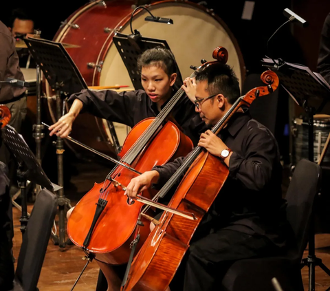 FOTO: Aksi Anak Berkebutuhan Khusus Unjuk Kebolehan di Konser A Night of Light Bersama Addie MS