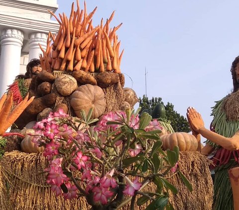 Menyelami Makna Hari Raya Unduh-unduh yang Digelar Umat Kristiani di Kota Santri, Cara Unik Mensyukuri Kekayaan