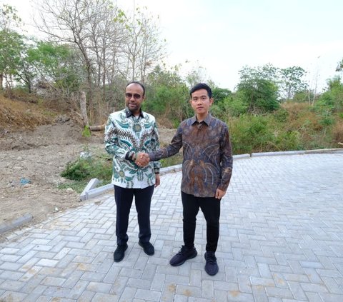 Gibran Patahkan Tudingan Armando 'Solo Diguyur Proyek dari Pusat'