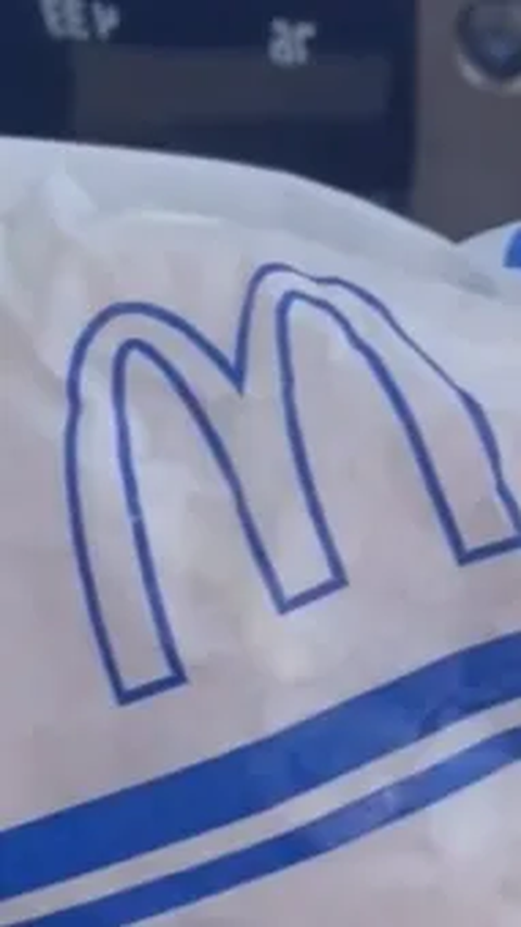 Viral McDonald Ganti Kemasan Warna Bendera Israel, Pembeli Protes Sampai Bilang 'Menjijikan'