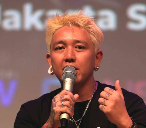 Being a Judge in the 'Generasi Anak Band' Audition, Sansan Pee Wee Gaskins Shares the Difficulty of Youngsters in Entering the Music Industry