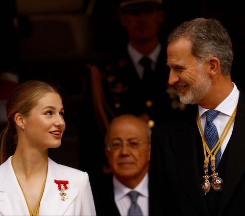 FOTO: Cantiknya Putri Leonor, Calon Ratu Spanyol yang Baru Genap Berusia 18 Tahun