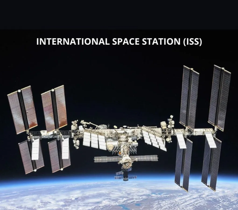 Mengutip Kennedy Space Center dan Medium, Jumat (3/11), stasiun luar angkasa memiliki bobot mencapai 420.000 kilogram. Dengan bobot seberat ini, ISS mampu mengitari Bumi dengan kecepatan super, yaitu sekitar 28.000 km/jam. <br>