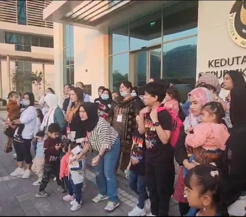 KBRI Abu Dhabi Pulangkan 31 Anak dan 25 Ibu WNI Tidak Terdokumentasi dari Uni Emirat Arab