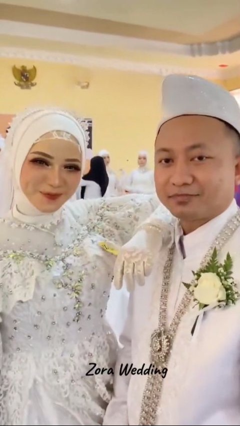 Ngirit Pasangan Pengantin Ini Ikut Nikah Massal, Alasannya Buat Beli Tanah dan Mobil <br>