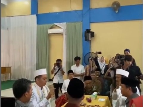 Viral Momen Pengantin di Rangkasbitung Ijab Kabul Pakai Bahasa Isyarat, Bikin Haru Semua Tamu