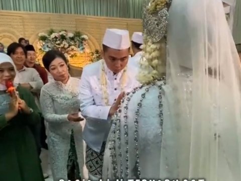 Viral Momen Pengantin di Rangkasbitung Ijab Kabul Pakai Bahasa Isyarat, Bikin Haru Semua Tamu