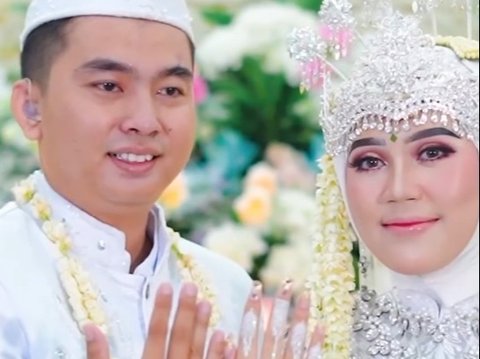 Viral Momen Pengantin di Rangkasbitung Ijab Kabul Pakai Bahasa Isyarat, Bikin Haru Semua Tamu