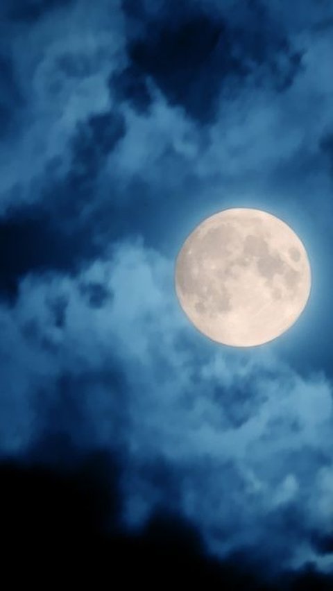 65 Kata Kata untuk Bulan di Malam Hari Penuh Ketenangan dan Cocok Jadi Pengantar Tidur