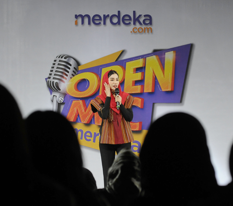 Open Mic Merdeka Vol I: Istri Bupati Trenggalek Novita Hardini Guyon Posisi Strategis Istri Pejabat