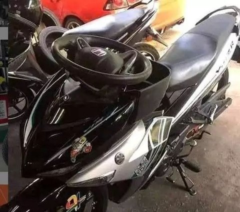 8 Potret Stang Motor Dimodifikasi Kelewat Unik, Malah Bikin Pengendaranya Kerepotan Sendiri