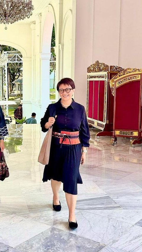 Retno Marsudi membagikan foto saat dirinya baru saja kembali ke Jakarta. Ia sebelumnya kunjungan kerja ke San Fransisco. <br>