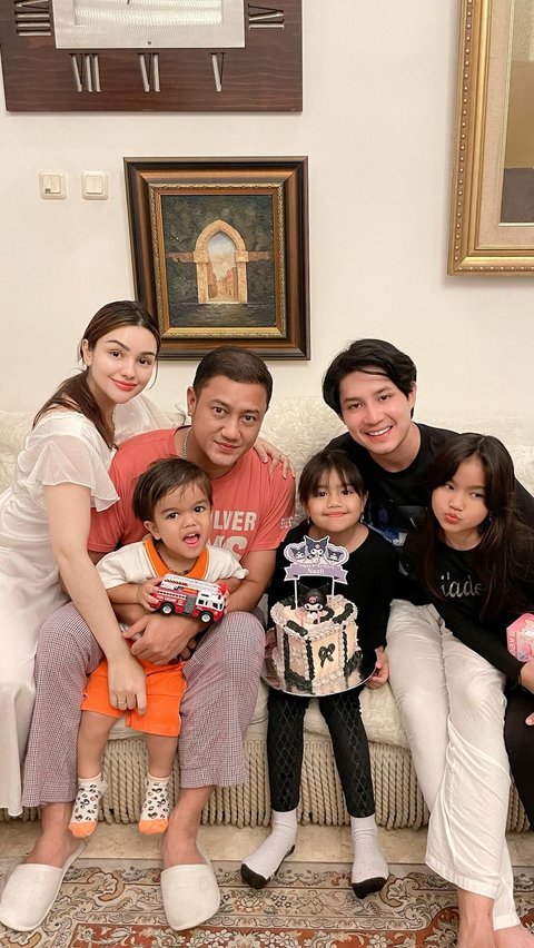 10 Momen Teuku Rassya Bersama Tiga Adik Sambungnya, Sweet Banget Ikut Rayakan Ultah