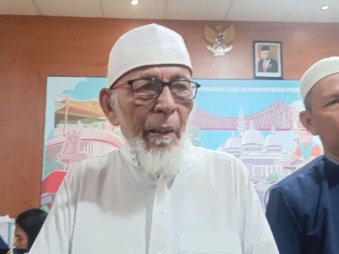 Abu Bakar Ba'asyir Sambangi Kantor Gibran, Titip Surat Nasihat untuk Prabowo