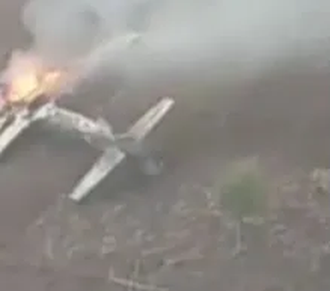 Bangkai Pesawat Super Tucano Dipotong untuk Mudahkan Evakuasi