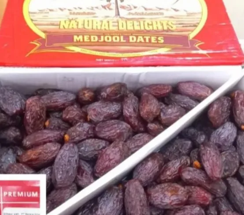 Tak heran, kurma jenis ini selalu menjadi primadona, terutama saat bulan puasa. Perbedaan wilayah penanaman kurma dapat membuat kurma memiliki tekstur dan kelegitan berbeda.