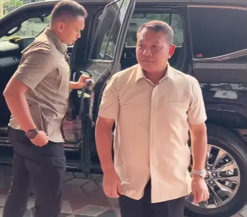 Mantan Panglima TNI Didatangi Adiknya Eks Kasad ke Ruang Kerja, Ada Apa?