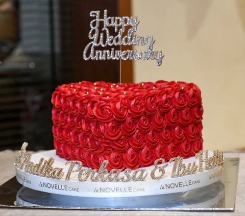 Andika Perkasa dan Hetty Andika Perkasa baru saja merayakan peringatan hari ulang tahun pernikahan (wedding anniversary). <br>