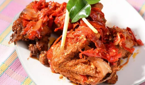 1.	Ayam Masak Merah