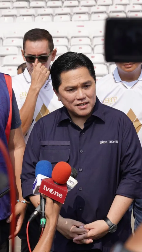 Menko Luhut Panggil Erick Thohir ke Singapura, Ada Apa?<br>